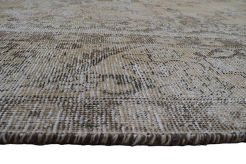 DISTRESSED Vintage Persian Rug, 283 x 372 cm