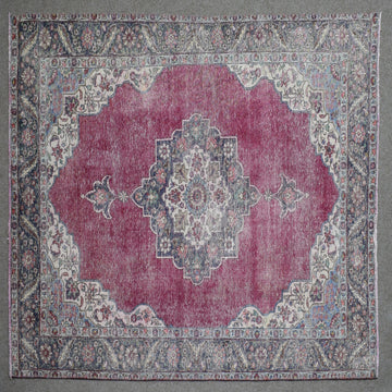 DISTRESSED Hand Knotted Vintage Persian Rug, 192 x 290 cm (Clearance)