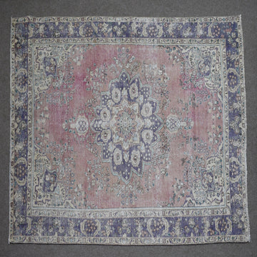 DISTRESSED Hand Knotted Vintage Persian Rug, 197 x 292 cm (Clearance)