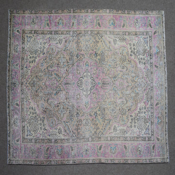 DISTRESSED Hand Knotted Vintage Persian Rug, 194 x 292 cm (Clearance)