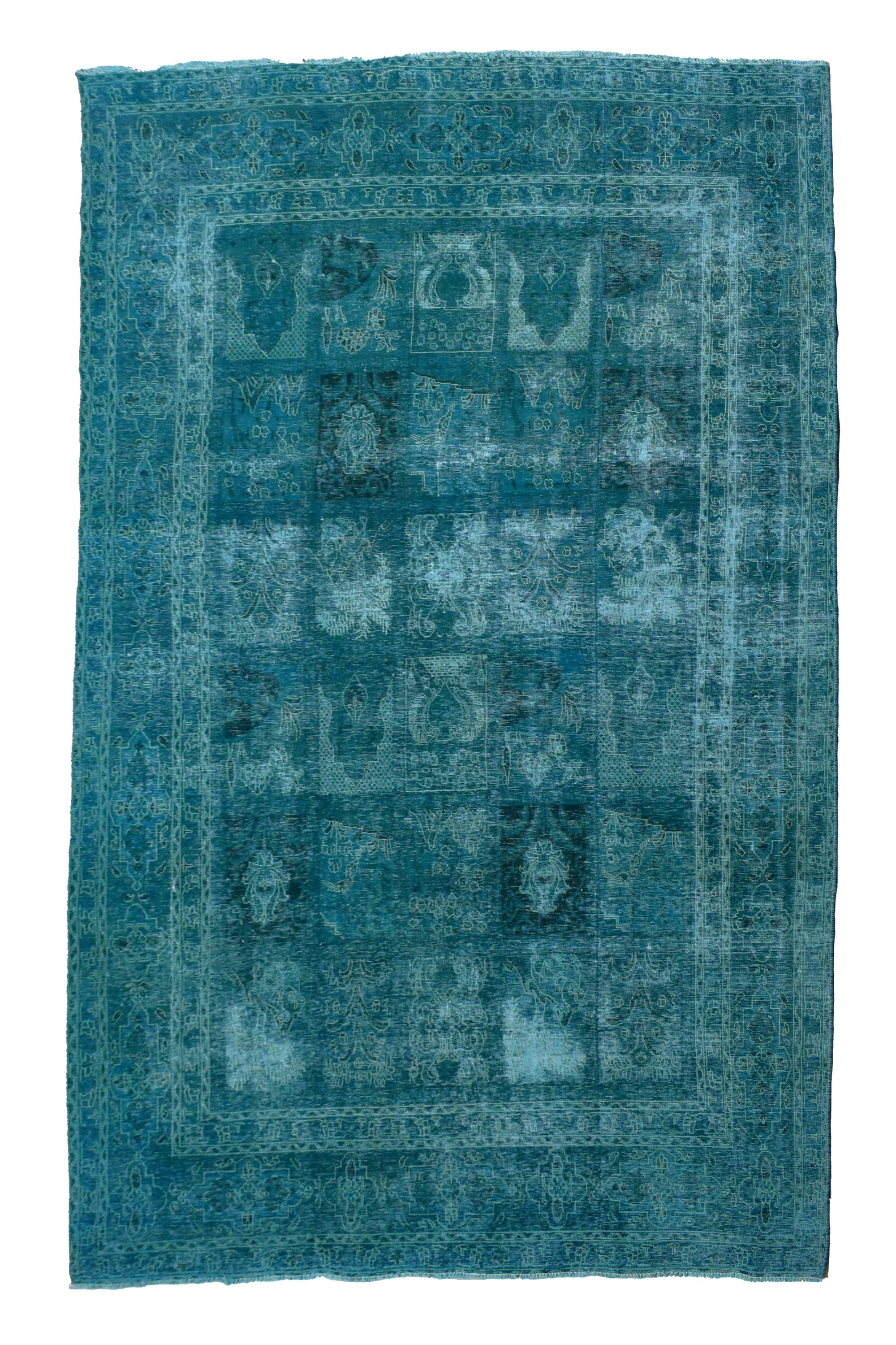 OVERDYED Vintage Persian Rug, 292 x 388 cm