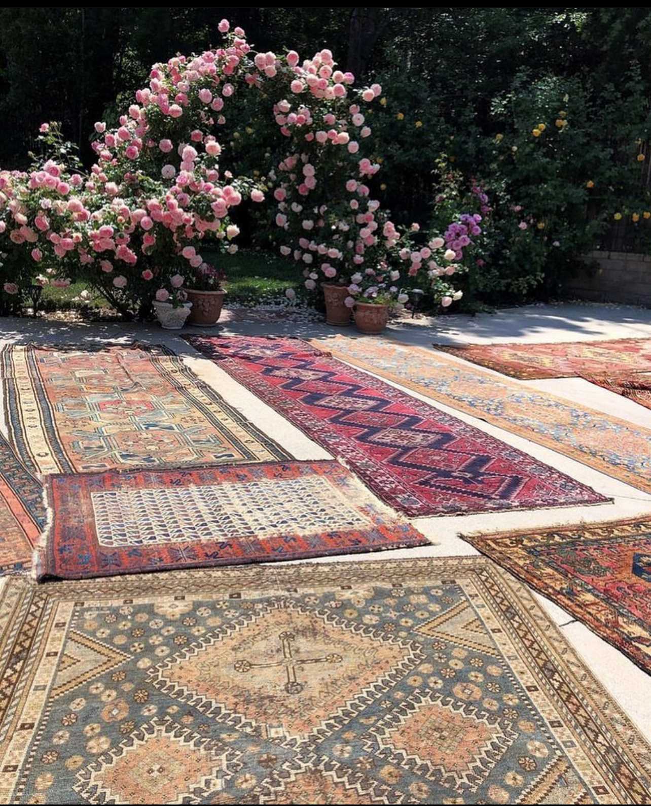 Why Persian Rugs Are So Expensive: Understanding the Factors