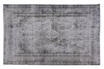 OVERDYED Vintage Persian Rug, 195 x 270 cm