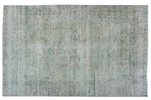 OVERDYED Vintage Persian Rug, 205 x 293 cm