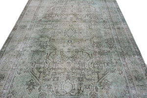 OVERDYED Vintage Persian Rug, 200 x 293 cm