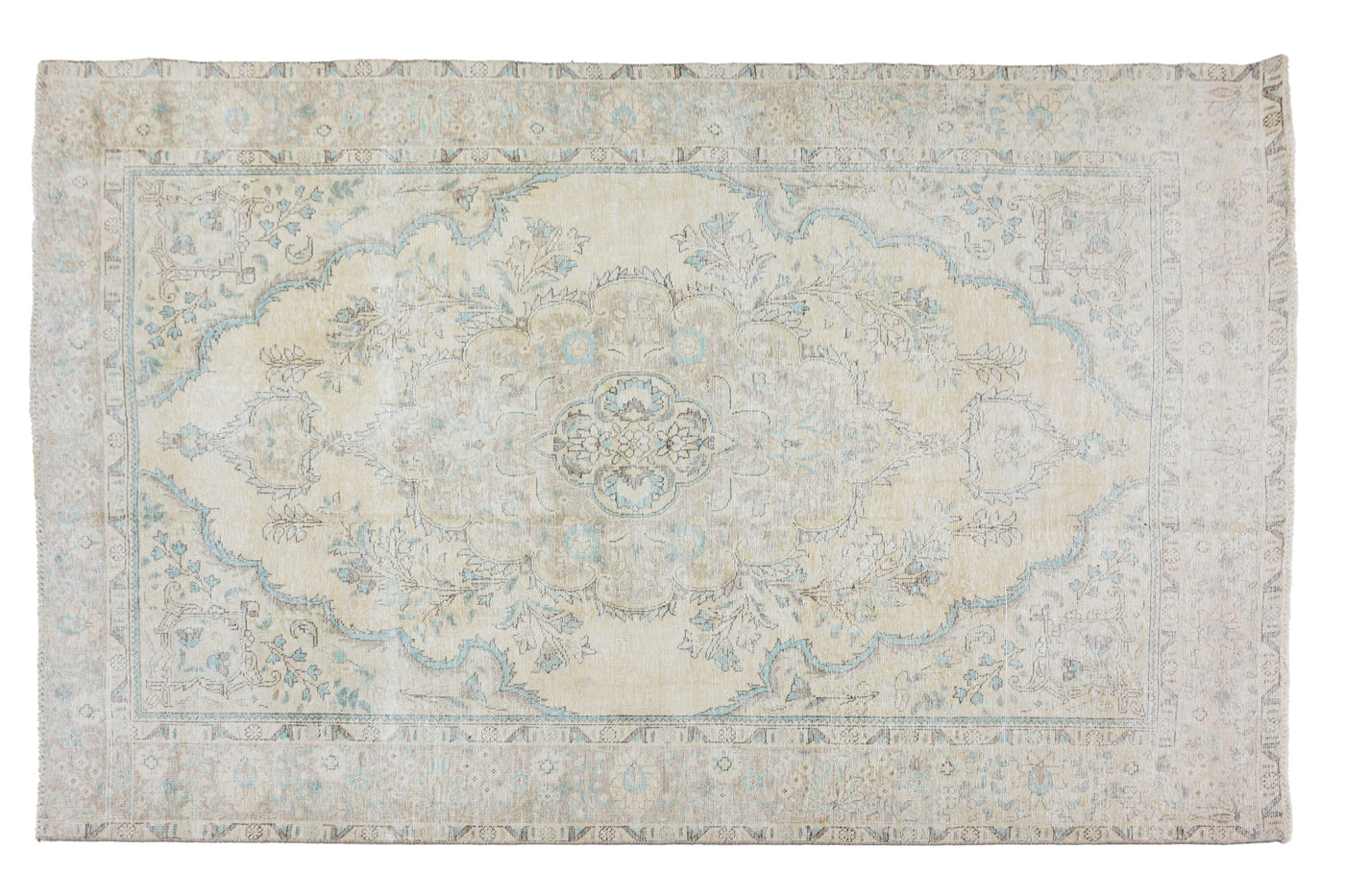 Vintage Stone-Washed Persian Rug – Parchment Echo