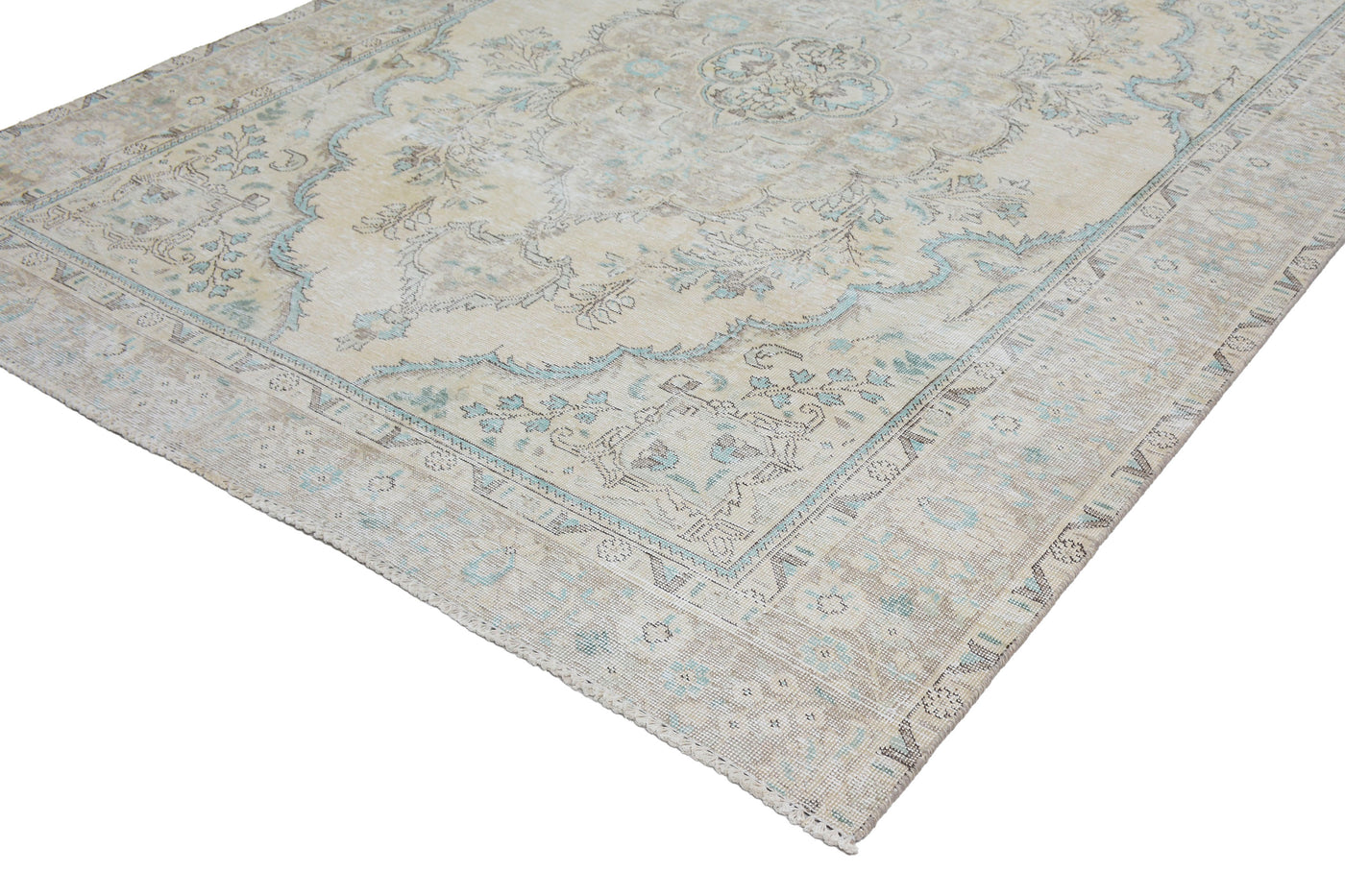 Vintage Stone-Washed Persian Rug – Parchment Echo