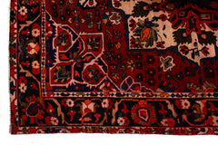 Shiraz Vintage Persian Rug, 190 x 258 cm