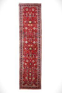 Shiraz Vintage Persian Runner, 81 x 326 cm