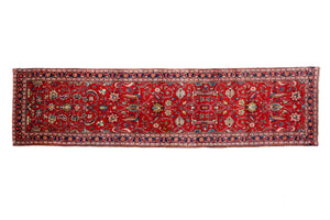 Shiraz Vintage Persian Runner, 81 x 326 cm