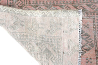Shiraz Vintage Persian Rug, 97 x 197 cm
