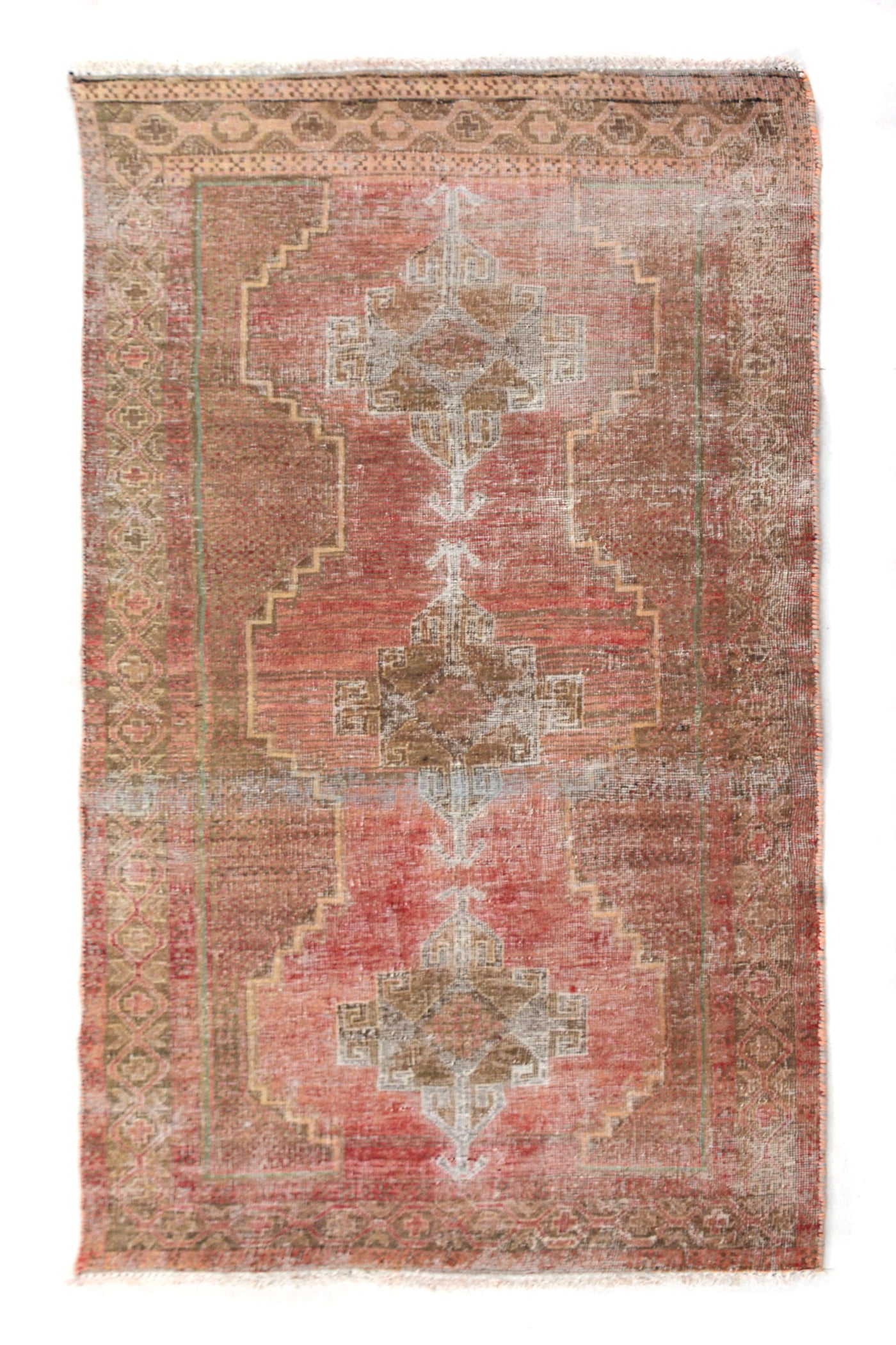 Shiraz Vintage Persian Rug, 93 x 175 cm