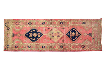 Shiraz Vintage Persian Rug, 135 x 340 cm