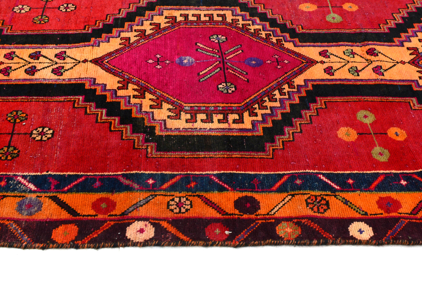 Vintage Shiraz Persian Runner Rug – Ruby Matrix