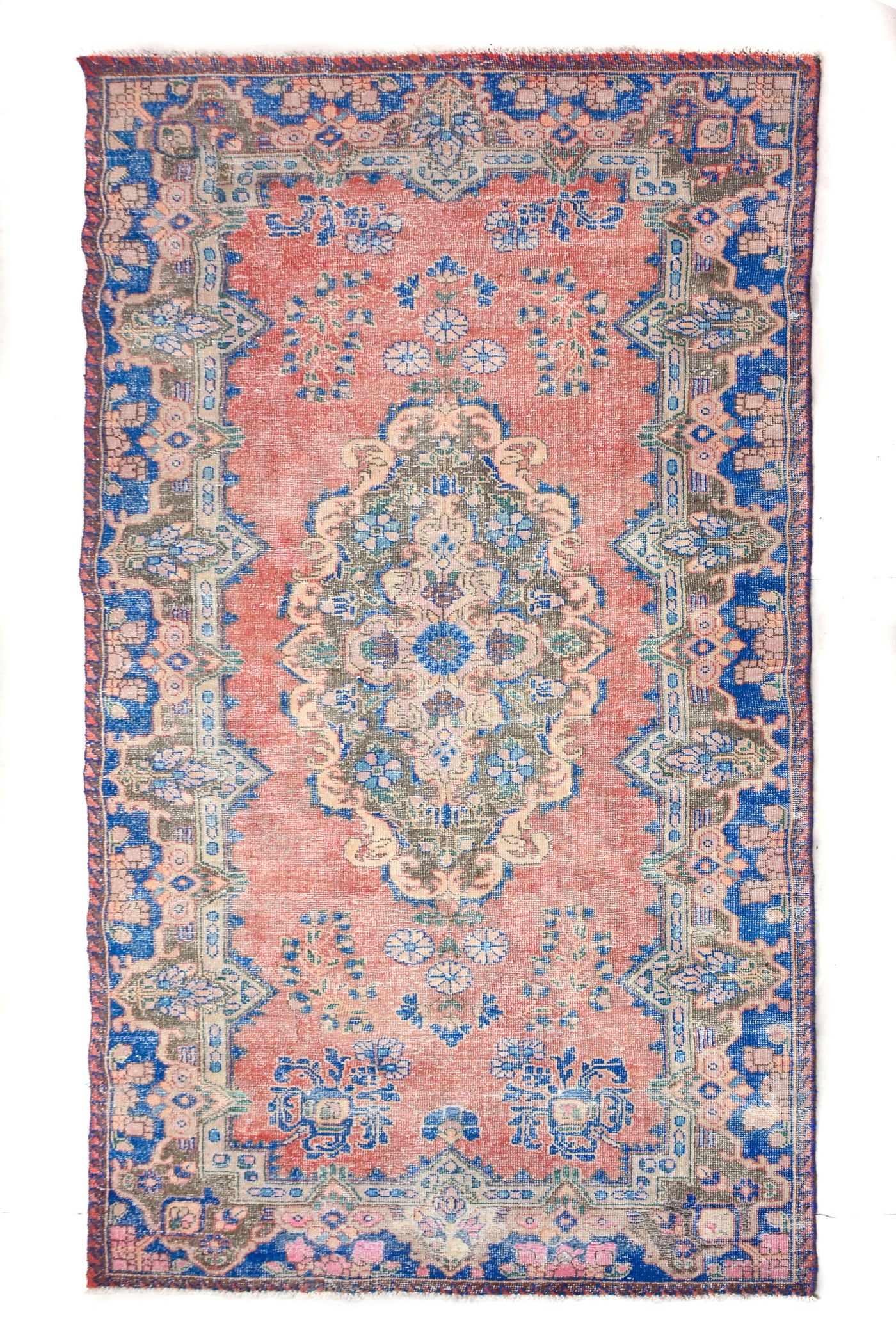 Vintage Shiraz Persian Rug – Clay Patina