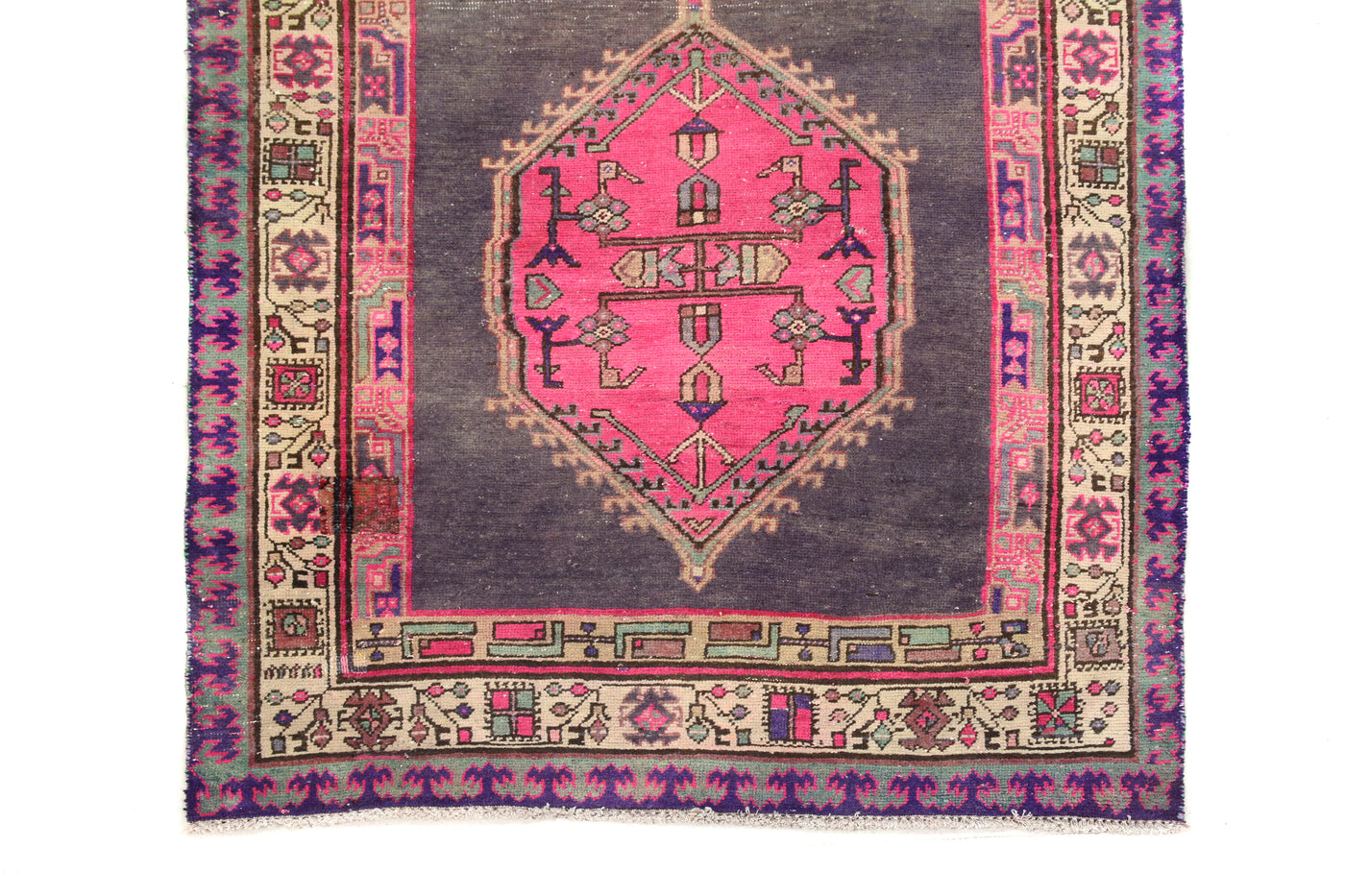 Vintage Shiraz Persian Runner Rug – Graphite Relic