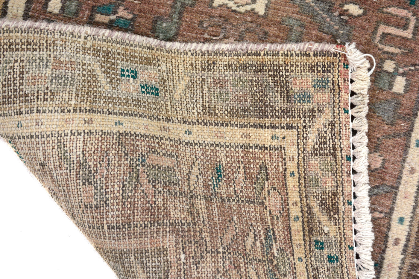 Vintage Shiraz Persian Runner Rug – Wheat Aura
