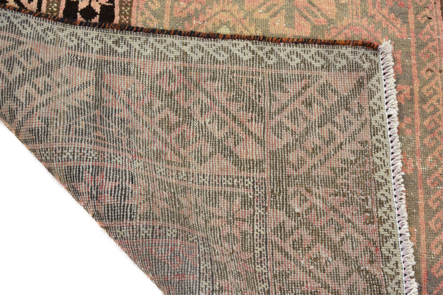 Shiraz Vintage Persian Rug, 107 x 217 cm