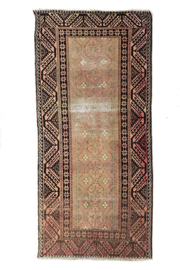 Shiraz Vintage Persian Rug, 107 x 217 cm