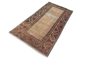 Shiraz Vintage Persian Rug, 107 x 217 cm