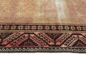 Shiraz Vintage Persian Rug, 107 x 217 cm