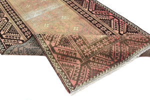 Shiraz Vintage Persian Rug, 107 x 217 cm