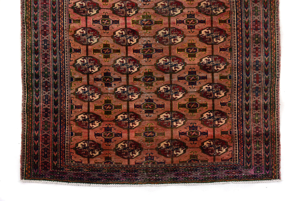 Vintage Shiraz Persian Runner Rug – Obsidian Relic