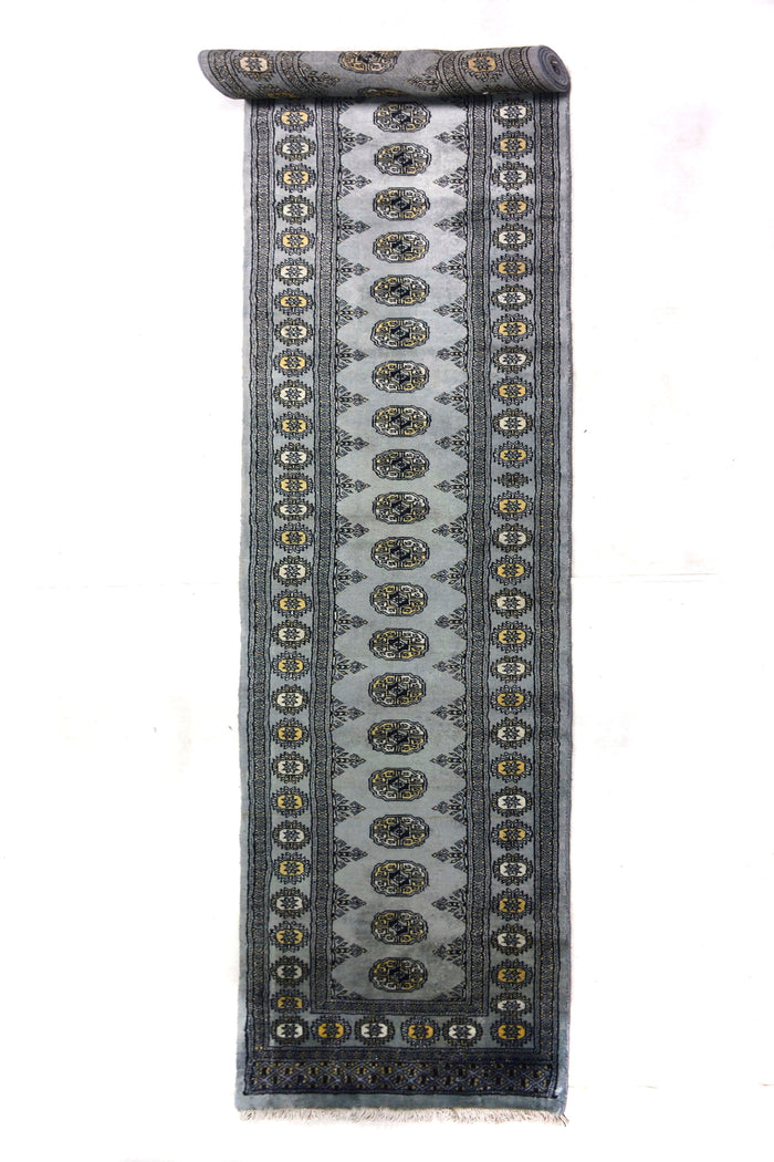 Bukhara Oriental Runner – Stone Chevron