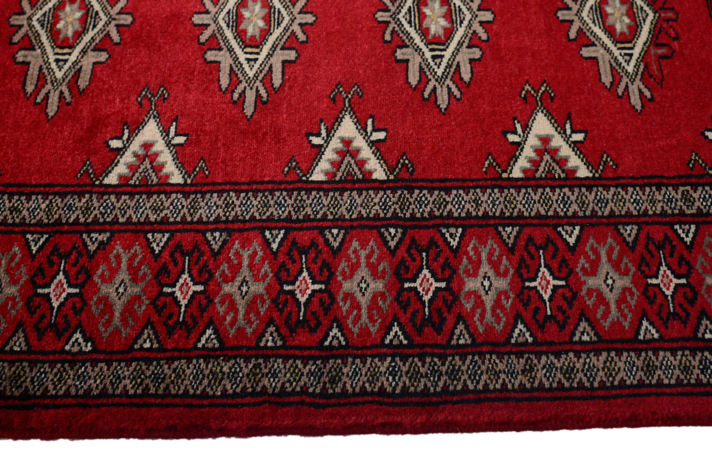 Bukhara Persian Rug, 64 x 92 cm