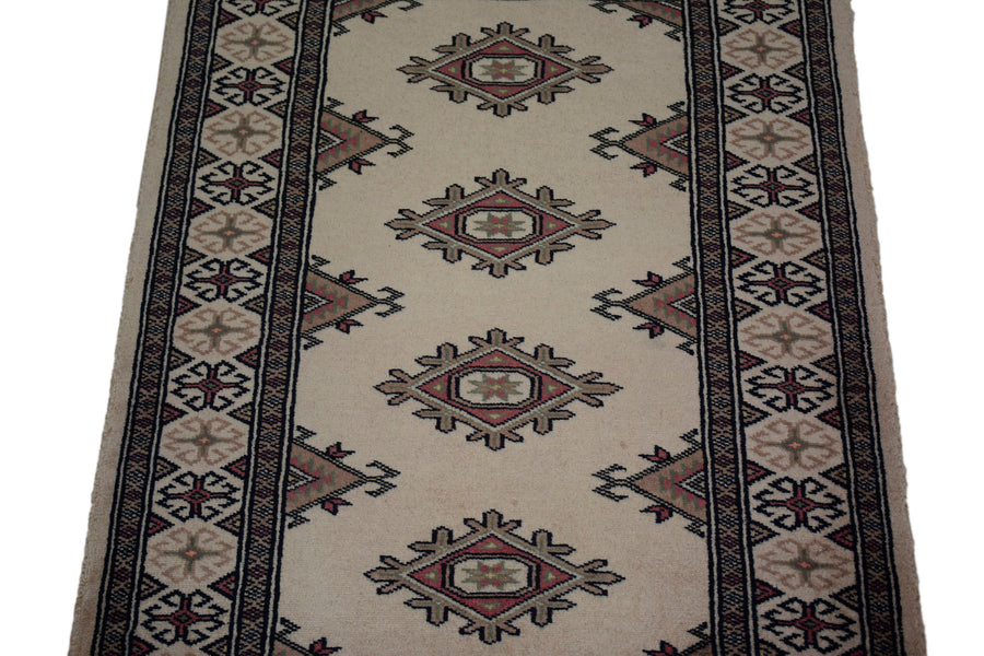 Bukhara Persian Rug, 63 x 93 cm