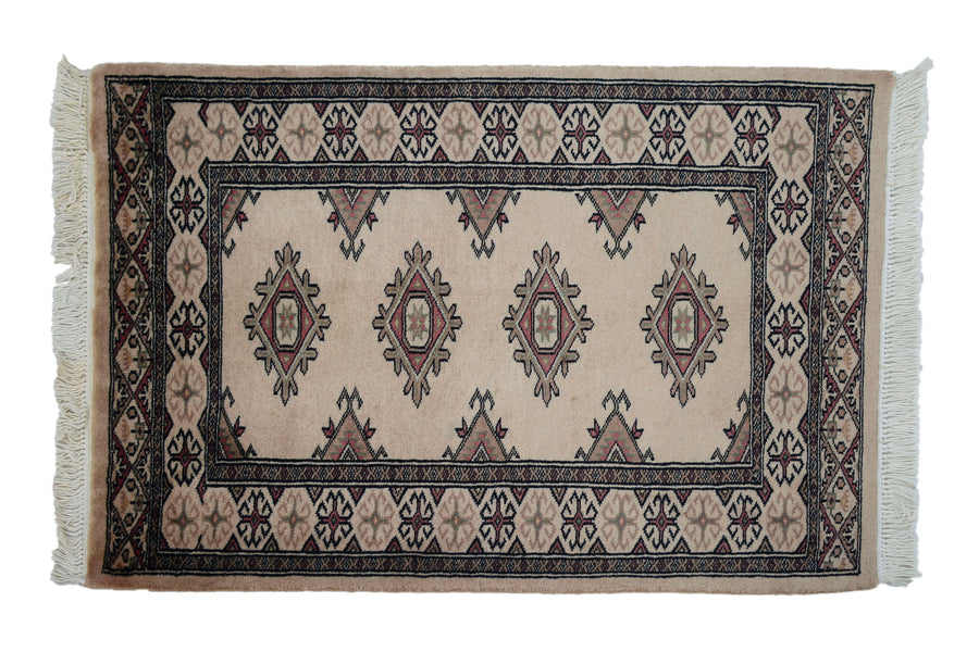 Bukhara Persian Rug, 63 x 93 cm