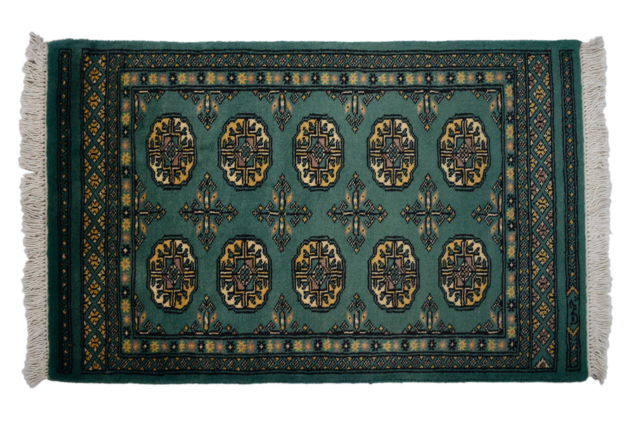 Bukhara Persian Rug, 65 x 100 cm