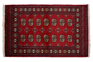 Bukhara Persian Rug, 97 x 165 cm
