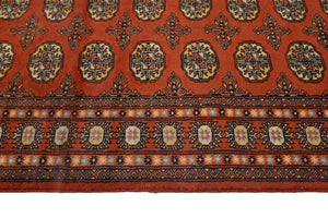 Bukhara Persian Rug, 124 x 177 cm