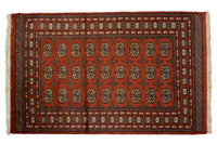 Bukhara Persian Rug, 124 x 177 cm