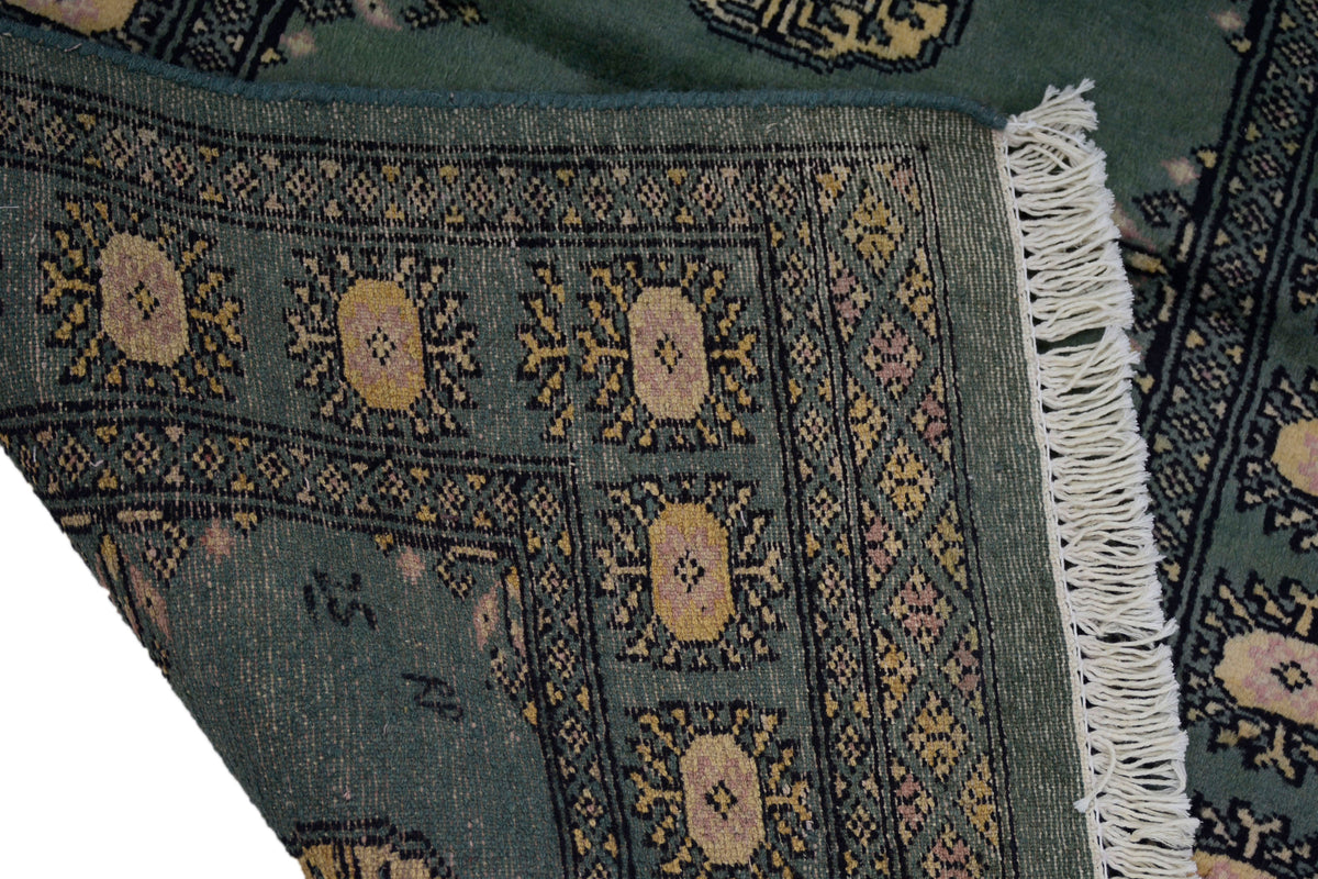 Bukhara Persian Rug, 80 x 129 cm