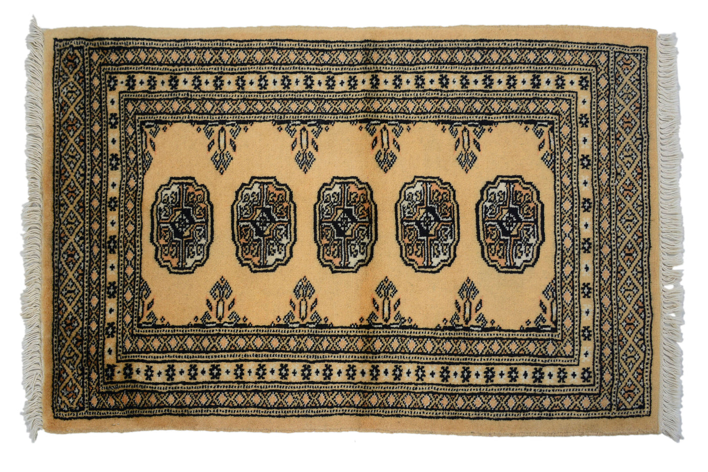Bukhara Persian Rug, 65 x 99 cm