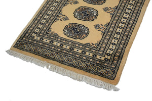 Bukhara Persian Rug, 65 x 99 cm