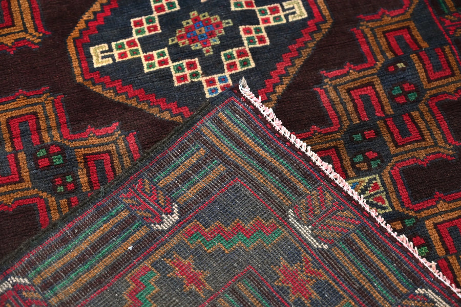 Baluchi Persian Rug, 113 x 194 cm