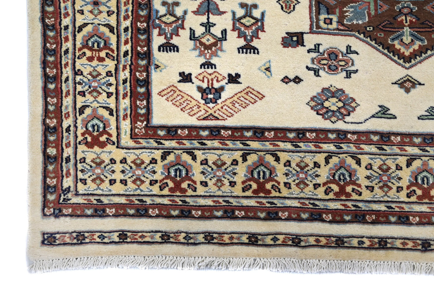 Bukhara Persian Rug – Oatmeal Diamond