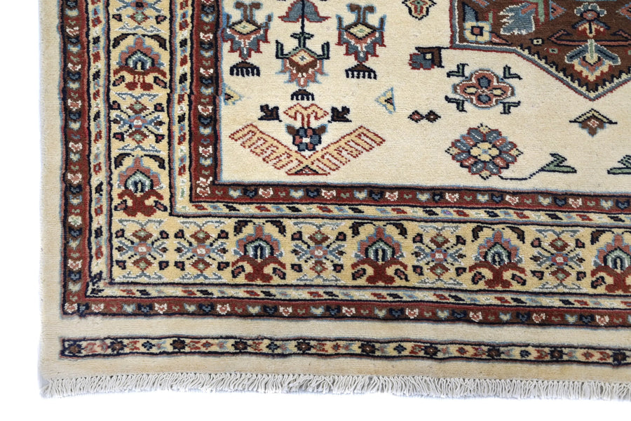 Bukhara Persian Rug, 158 x 243 cm