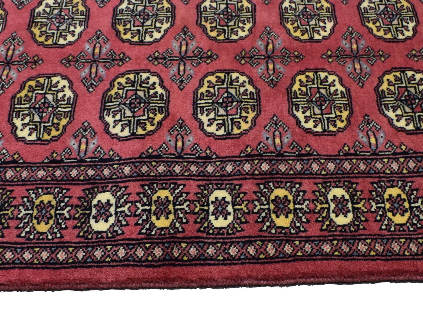 Bukhara Persian Runner – Pomegranate Passage