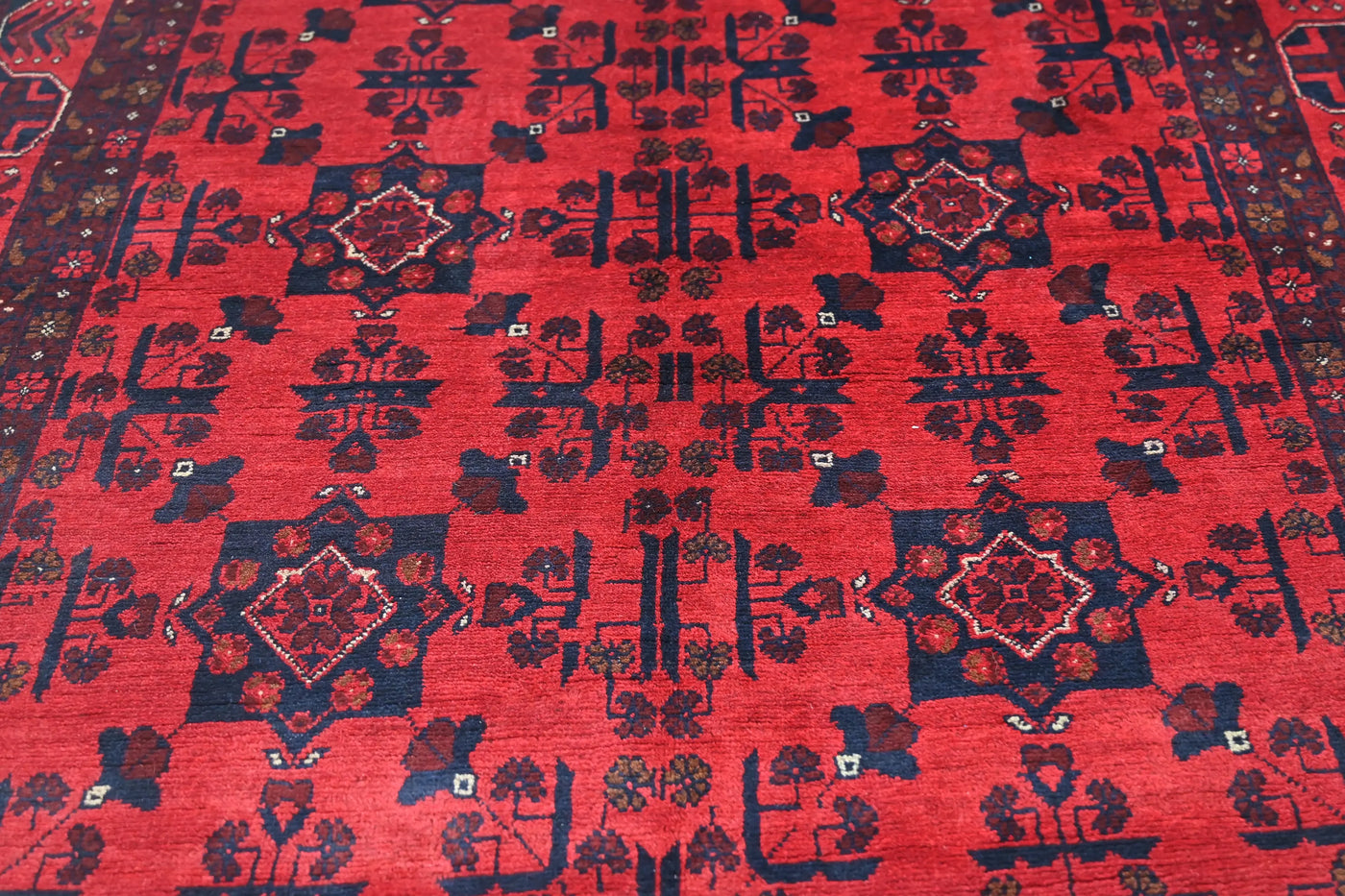Khal Mohammadi Afghan Rug – Garnet Keystone