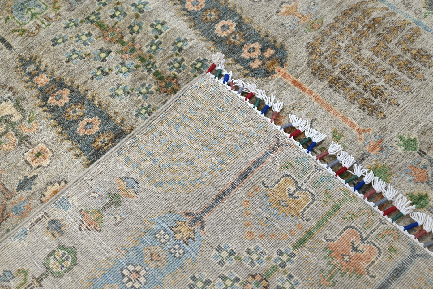 Khorjin Afghan Rug – Wheat Grove