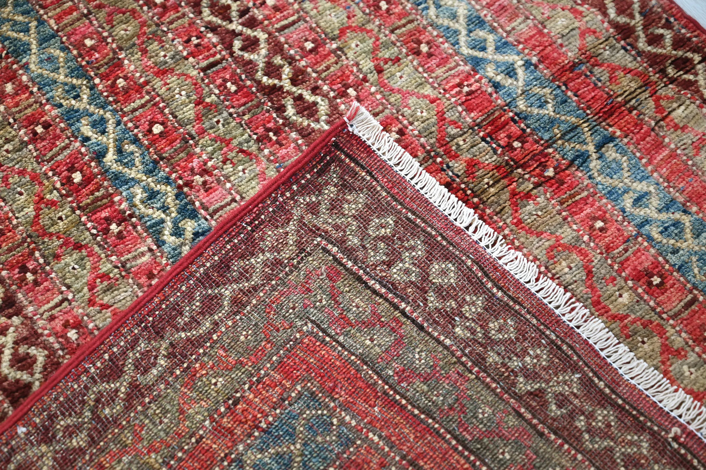 Khorjin Afghan Rug – Crimson Keepsake