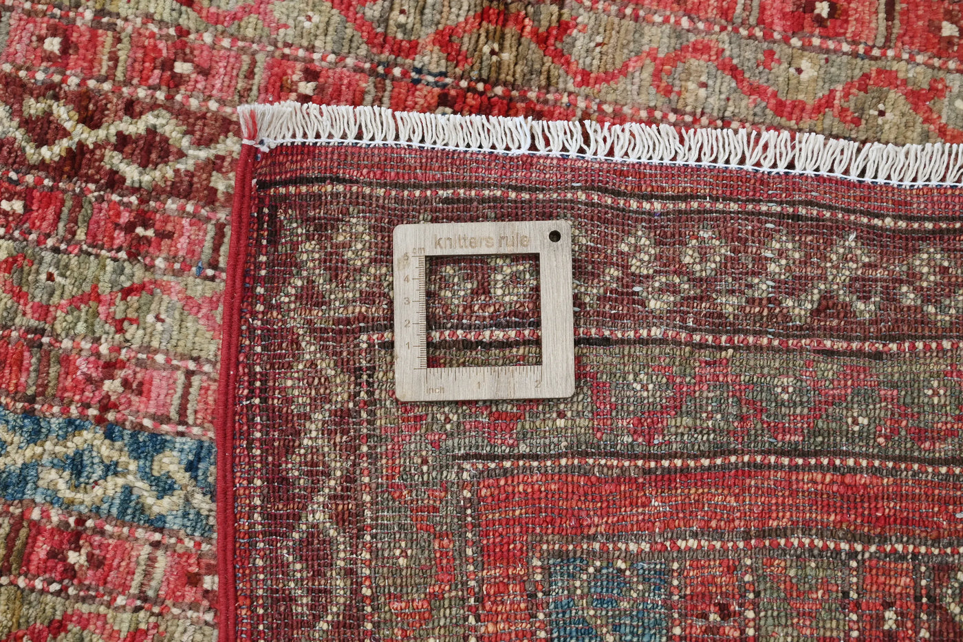 Khorjin Afghan Rug – Crimson Keepsake