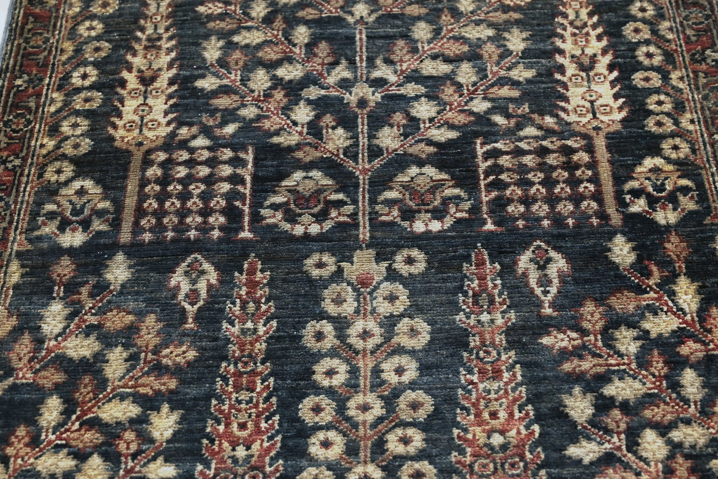 Khorjin Afghan Rug – Sand Grove