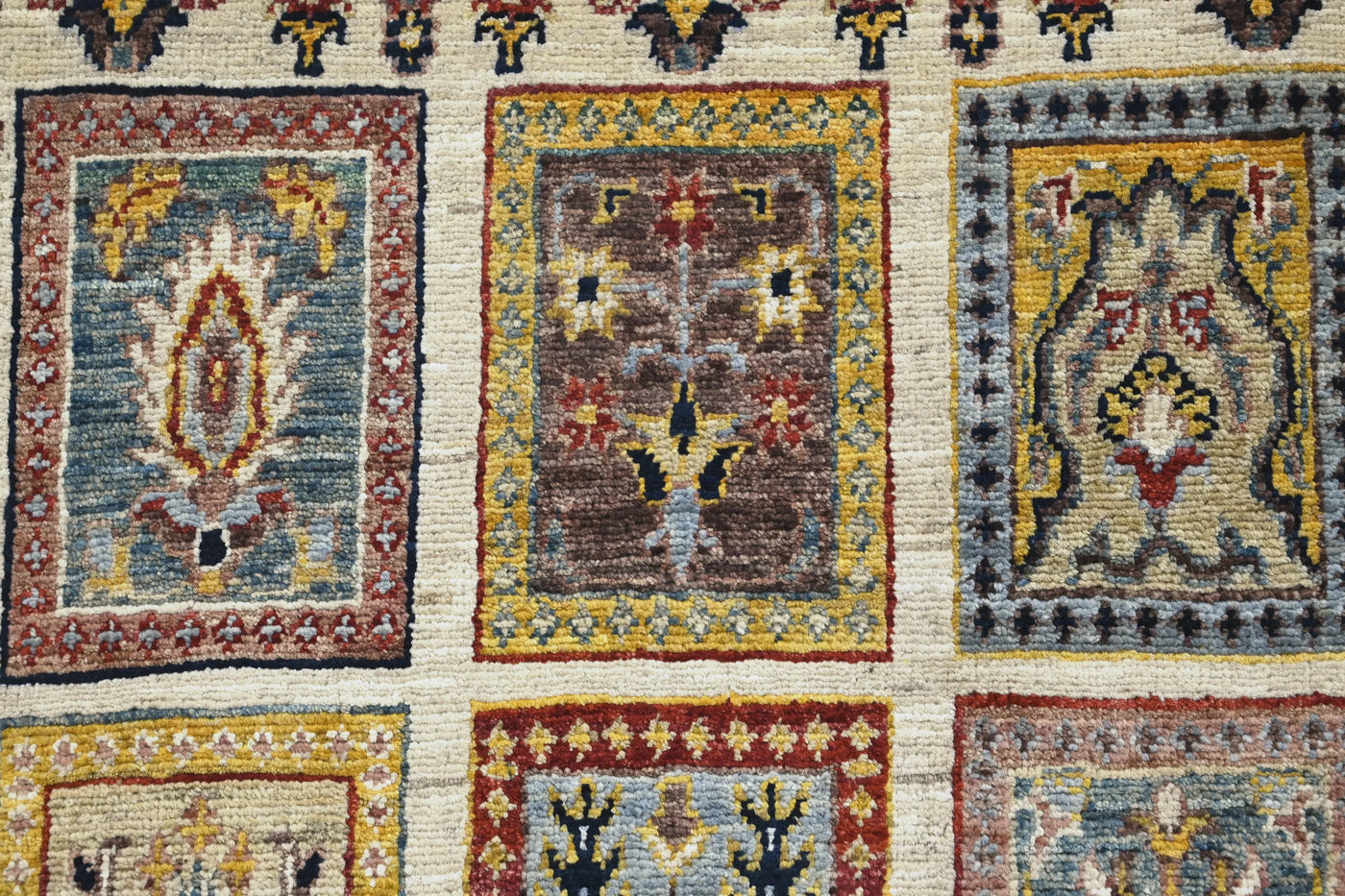 Khorjin Afghan Rug – Mist Frame