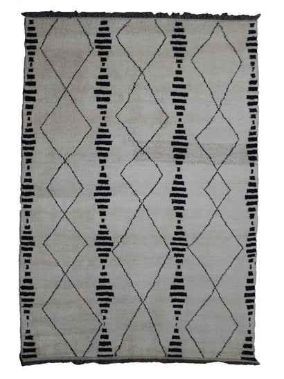 Hand Knotted Moroccan Style Rug, 195 x 314 cm