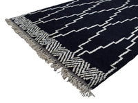 Hand Knotted Moroccan Style Rug, 153 x 263 cm